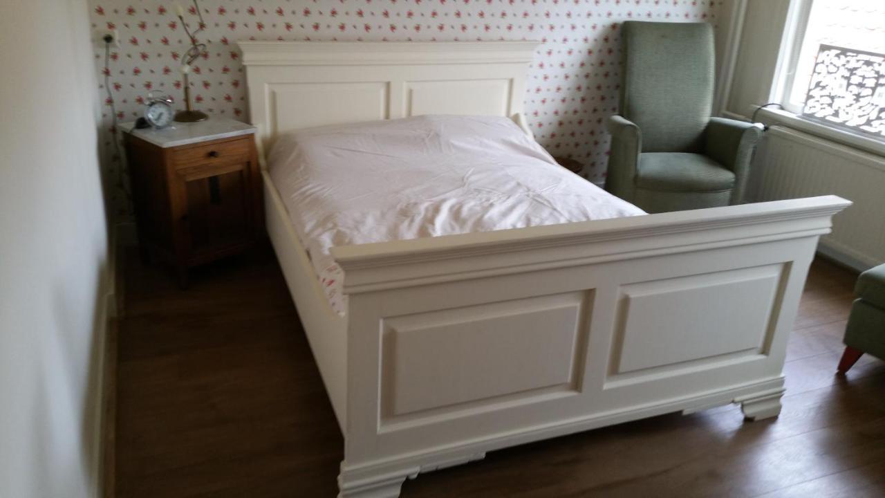Bed and Breakfast Gasterij D'Ouwe Pastorie Wolphaartsdijk Exteriér fotografie